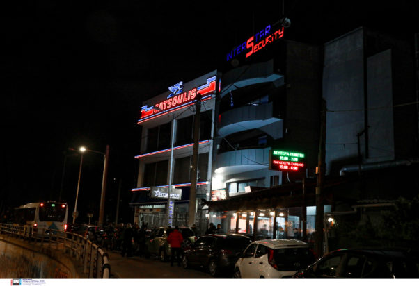 Τέμπη, έφοδος ΕΛ.ΑΣ. εταιρεία φύλαξης