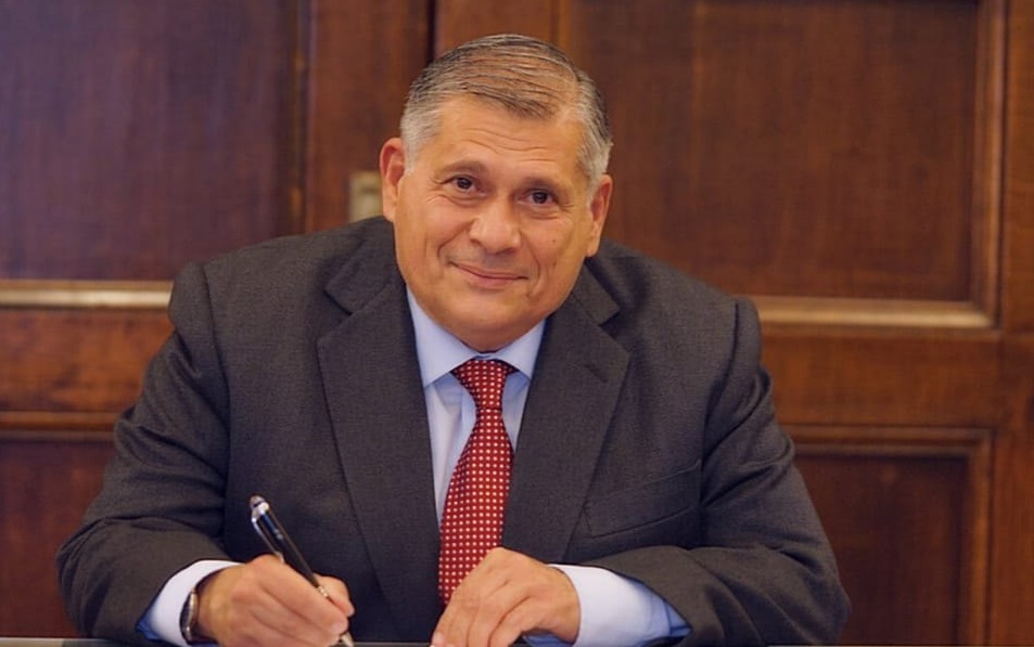 Βασίλης Κατσαφάδος