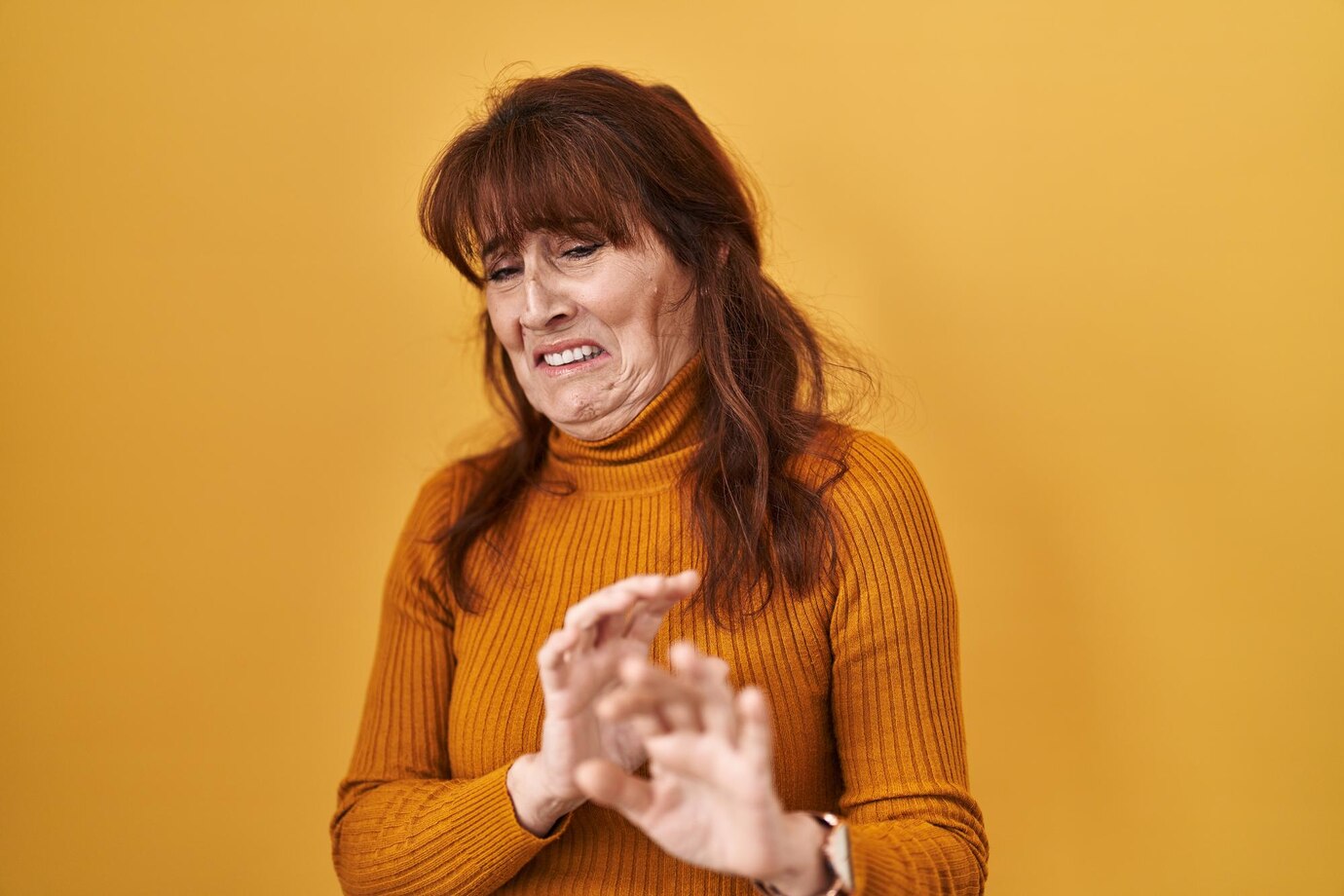 Τι σημαίνει η φράση «ξίνισε τα μούτρα του» και από πού προέρχεται