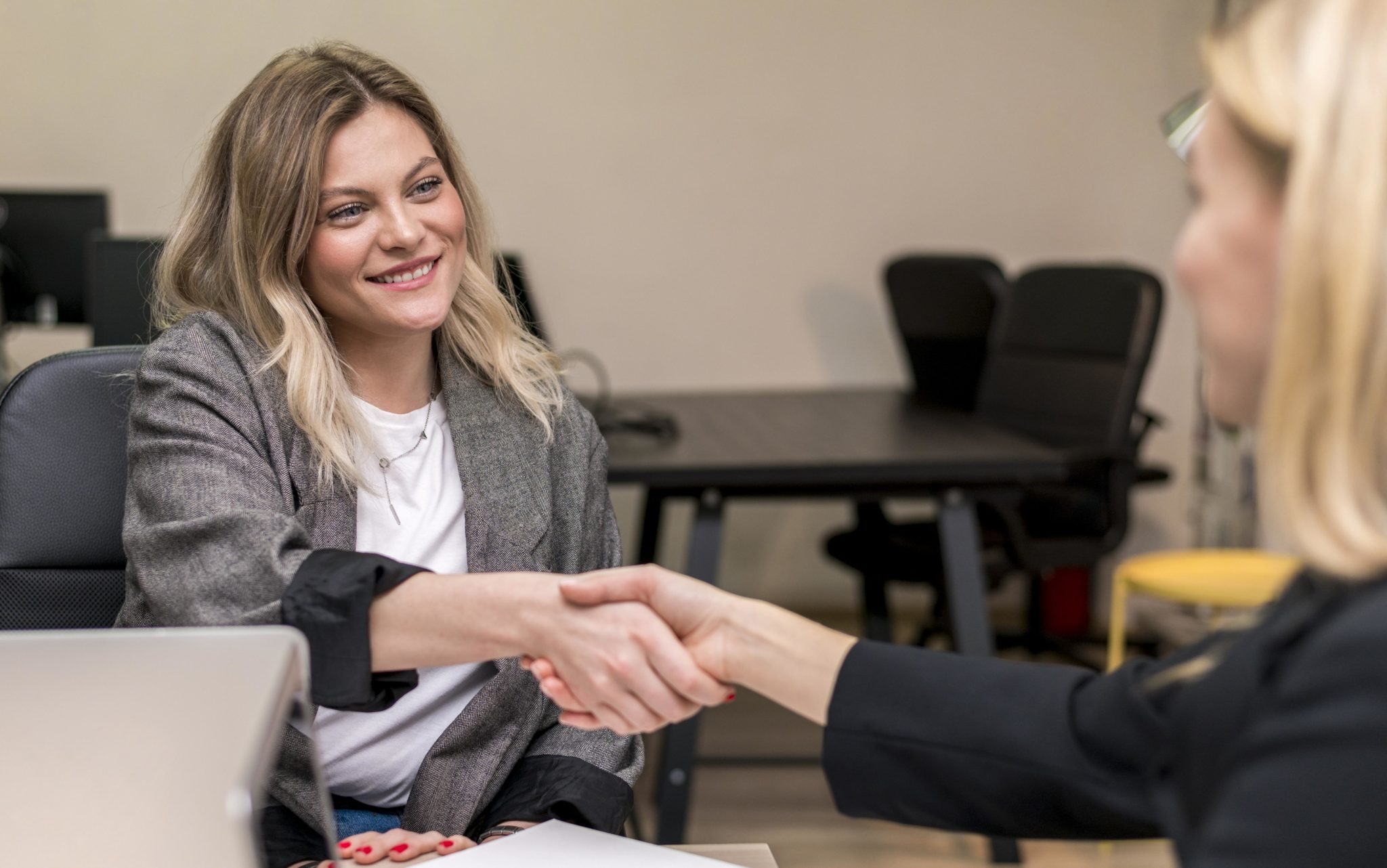 Τα 5 ζώδια που θα βιώσουν οικονομική σταθερότητα έως τα τέλη Μαρτίου - «Η τύχη σας ευνοεί τις επόμενες εβδομάδες»