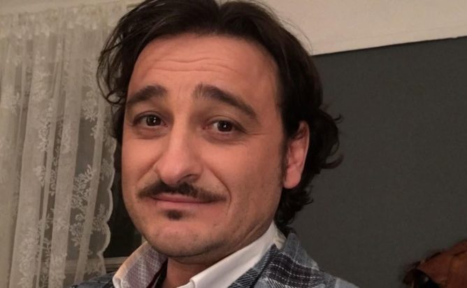 Βασίλης Χαραλαμπόπουλος