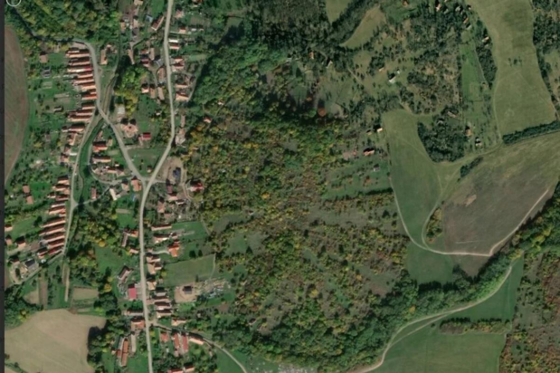 Επιστήμονες έφεραν στο φως χαμένα ερείπια και εκτάσεις σε αναβαθμίδες στη Σλοβακία – οι ξεχασμένες δομές και η τεχνολογία που τις αποκάλυψε. Φωτογραφία: ÚGKK SR/ T. Lieskovský, SvF STU Bratislava