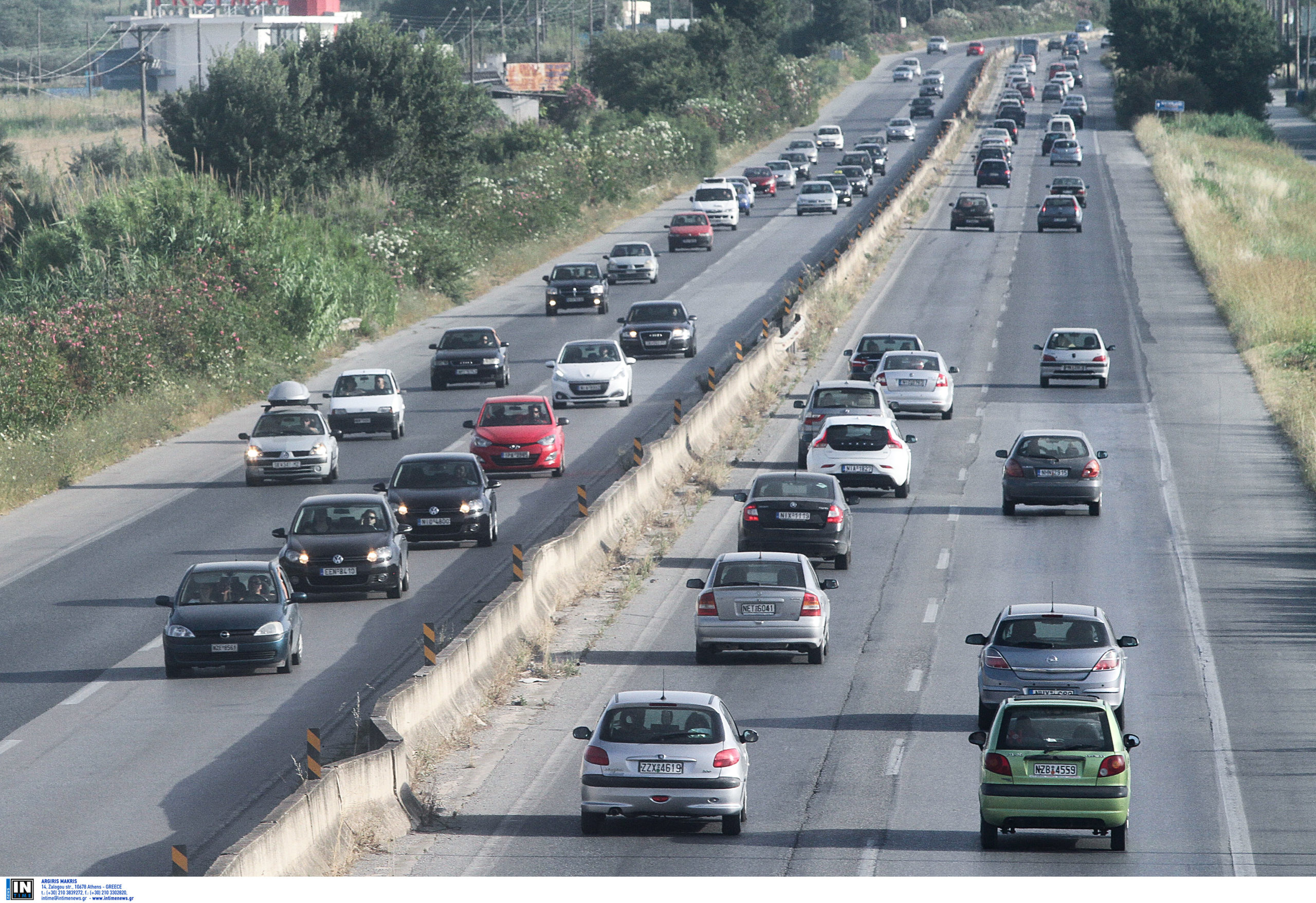 Θεσσαλονίκη: Καραμπόλα τεσσάρων οχημάτων στον Περιφερειακό