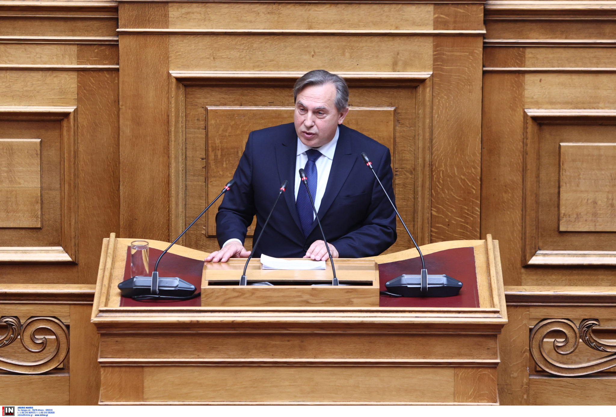 Νίκος Βρεττός