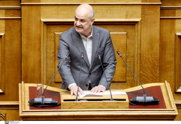 Αλέξανδρος Καζαμίας