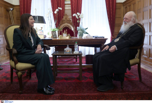 Συνάντηση του αρχιεπισκόπου Ιερωνύμου με την υπουργό Παιδείας Σ. Ζαχαράκη