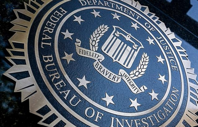 FBI: «Καμπανάκι» για τους χρήστες iPhone και Android - Κωδικός σας προστατεύει από νέα κυβερνοεπίθεση