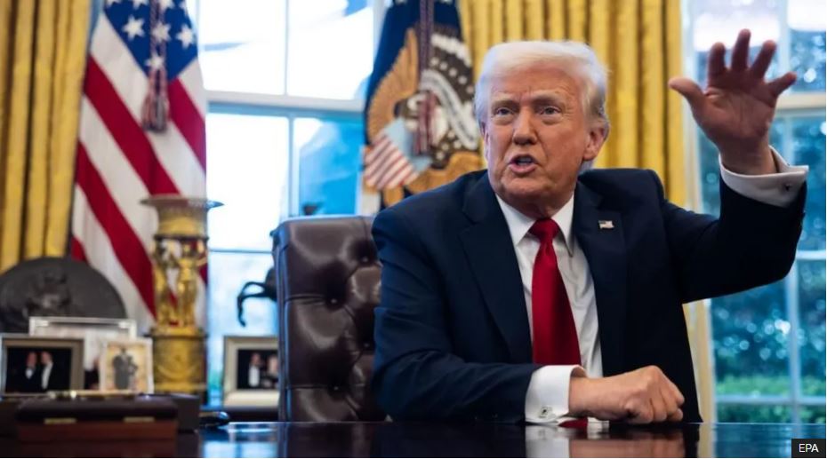 Τραμπ: Μετά τους δασμούς υπαγορεύει και την οικονομική πολιτική στην FED – Η αντιπαράθεση με τον Πάουελ