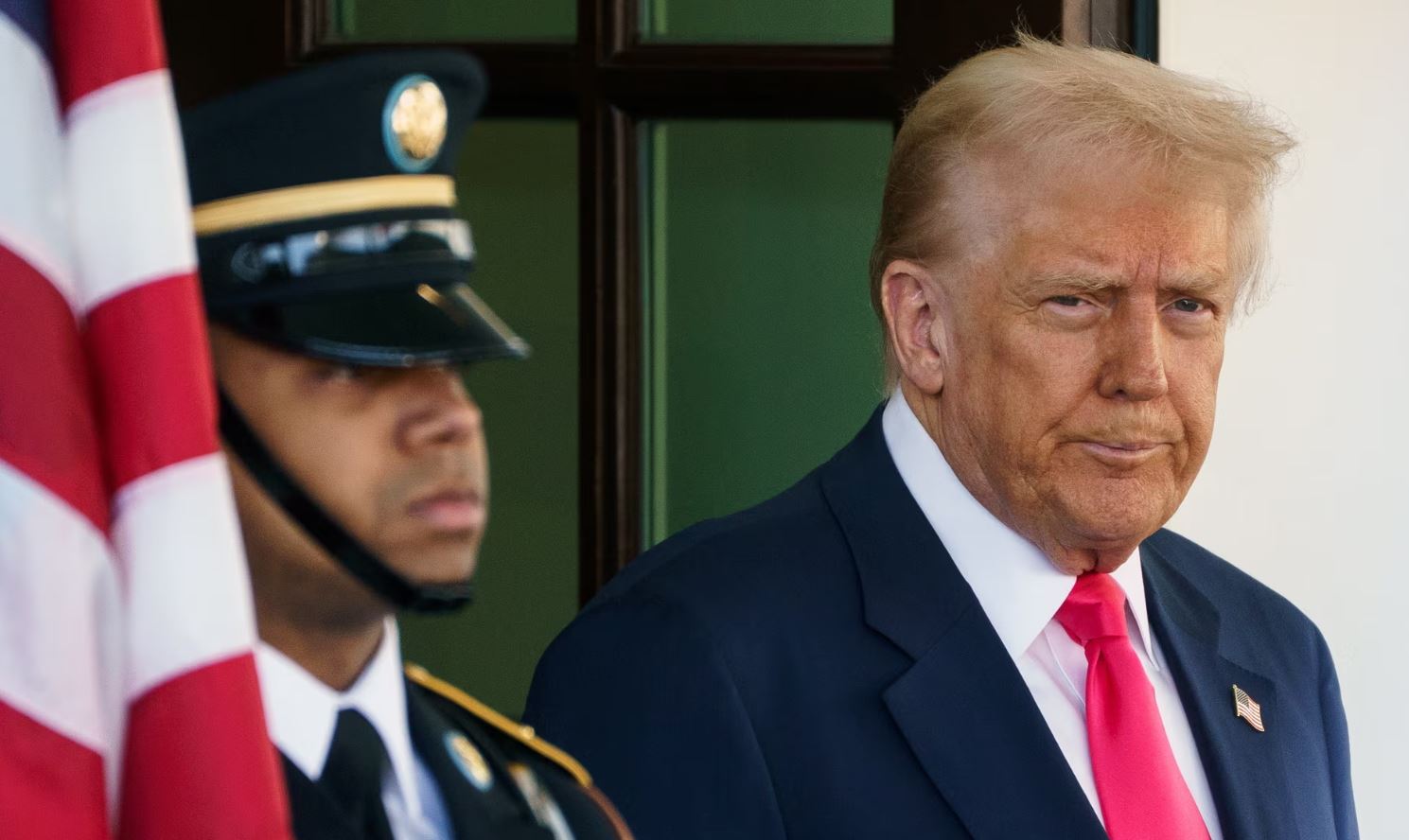 Τραμπ: «Οι ΗΠΑ θα μπορούσαν να κάνουν πολύ κακά πράγματα στην Ρωσία – Άνθρωποί μας πηγαίνουν τώρα εκεί»