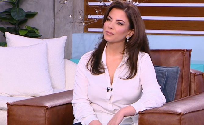 Αντελίνα Βαρθακούρη