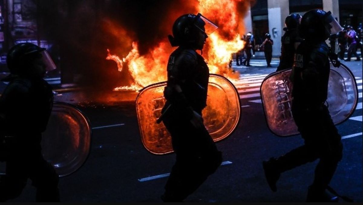 Αργεντινή αστυνομία διαδήλωση