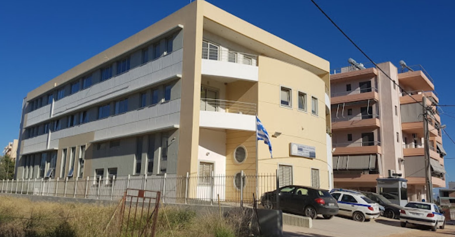 Κορωπί: Άνδρας με κατσαβίδι τραυμάτισε επιβάτη λεωφορείου και δύο αστυνομικούς