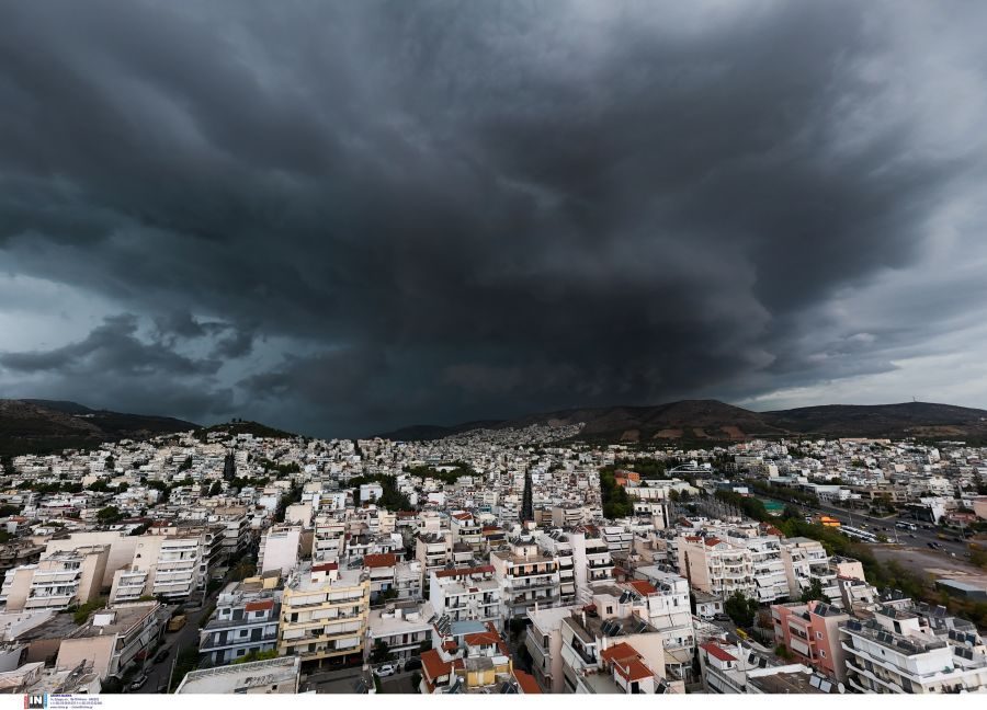 Καιρός: Αρχίζει από σήμερα το τριήμερο κακοκαιρίας με ισχυρές καταιγίδες – Πού θα είναι επικίνδυνα τα φαινόμενα
