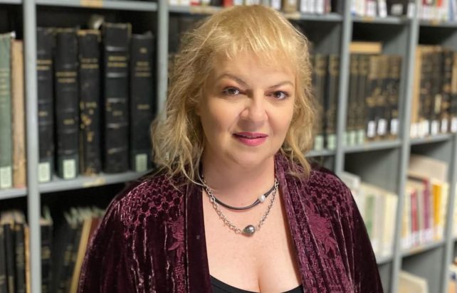 Φωτεινή Μπαξεβάνη