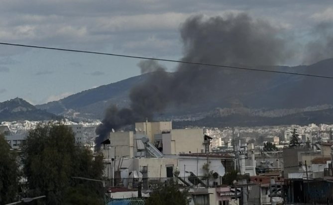 Φωτιά Ταύρος