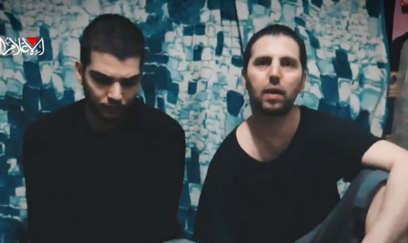 Γάζα: Βίντεο με δύο ομήρους δημοσίευσε η Χαμάς – Δημοσιογράφος του Al Jazeera σκοτώθηκε σε ισραηλινό πλήγμα