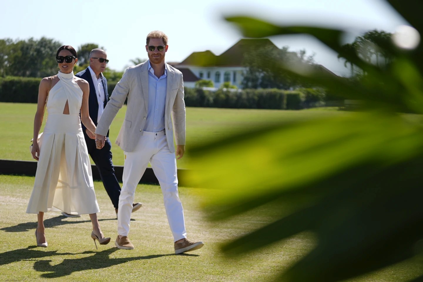 Πρίγκιπας Χάρι – Μέγκαν Μαρκλ: Στην αντεπίθεση περνάει το περιβάλλον τους για τις κατηγορίες της Σόφι Τσαντάουκα – «Είναι αβάσιμες και παραπλανητικές»