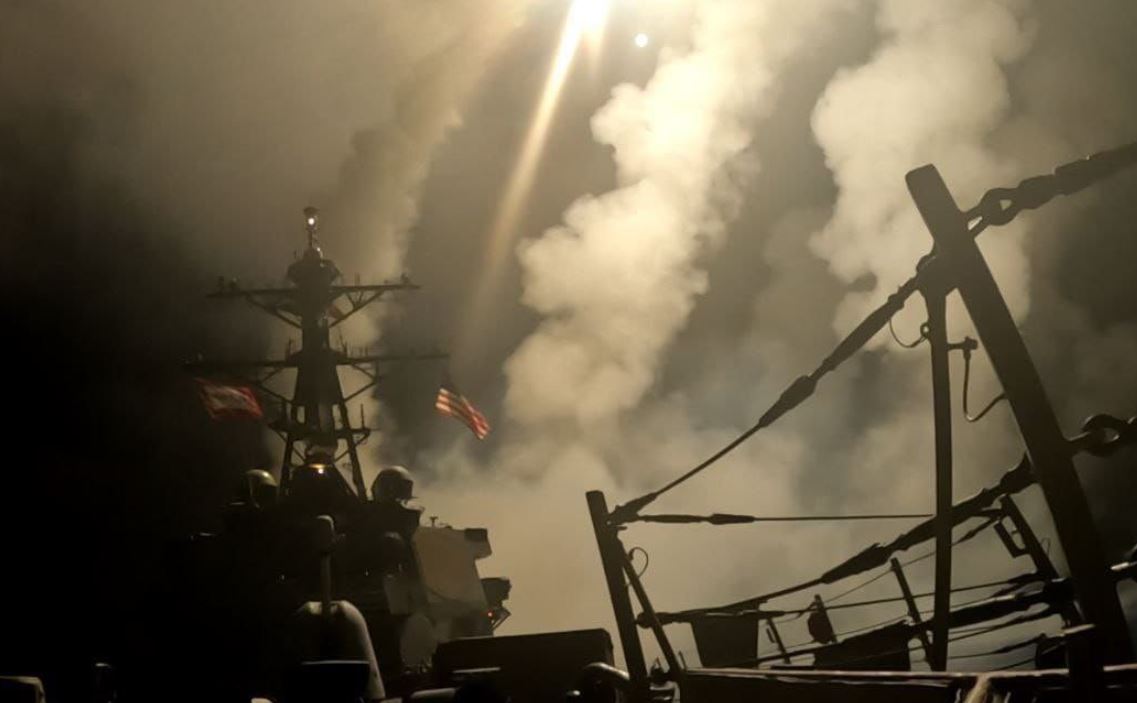 Υεμένη: Mπαράζ αεροπορικών επιδρομών από τις ΗΠΑ κατά στρατιωτικών εγκαταστάσεων των Χούθι – Τουλάχιστον 31 νεκροί