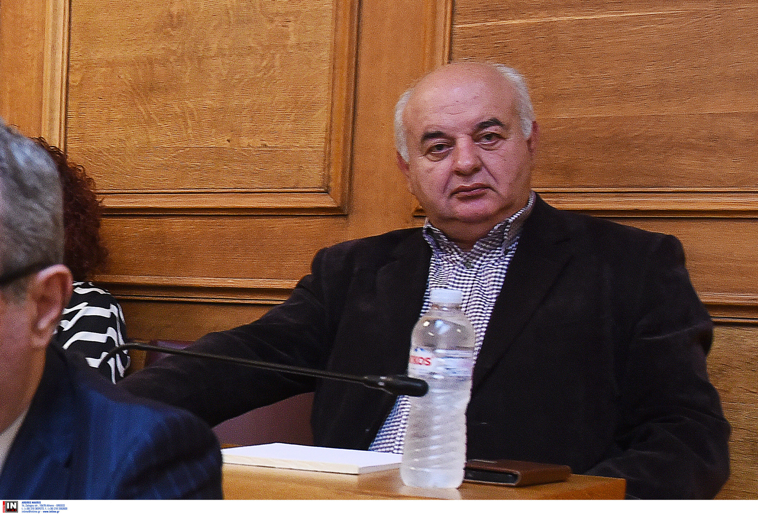 Προανακριτική Επιτροπή – Καραθανασόπουλος: Παίχτηκε και η τελευταία πράξη του κακοστημένου έργου της κυβέρνησης