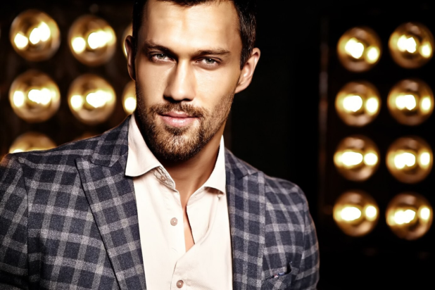 Οι 8 φράσεις που χρησιμοποιούν οι συναισθηματικά μη διαθέσιμοι άνδρες για να κρατήσουν μια γυναίκα σε απόσταση