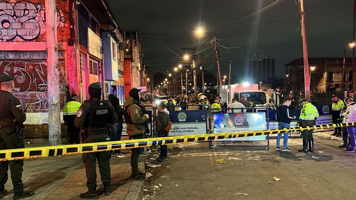 Κολομβία: Τρεις νεκροί και εννέα τραυματίες σε έκρηξη χειροβομβίδας στη Μπογκοτά