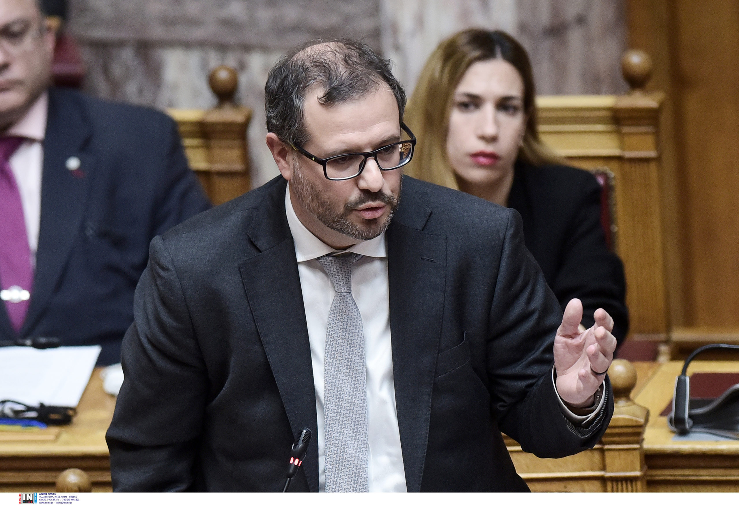 Τσάφος: «Ήρθα στη χώρα μου να την υπηρετήσω» – «Πυρά» από την αντιπολίτευση