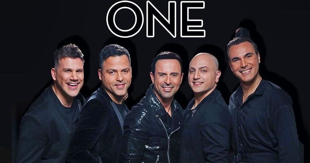 Πάνος Τσερπές στο enikos.gr: «Σε ένα βιντεοκλίπ Δεκέμβριο μήνα βγάλαμε τα ρούχα μας και μπήκαμε στη θάλασσα γυμνοί»