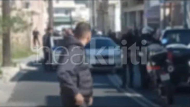 Καρέ καρέ η σύλληψη των τριών ανδρών για τους πυροβολισμούς στο Ρέθυμνο - Βίντεο ντοκουμέντο