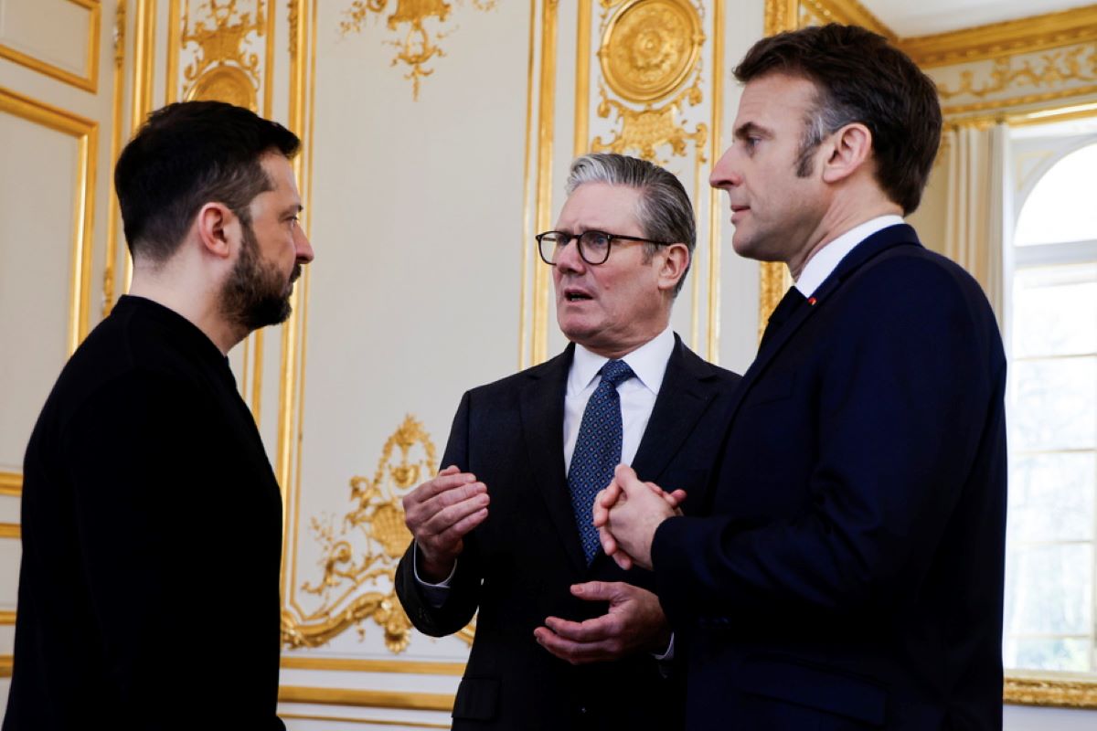 Διάσκεψη για την Ουκρανία: Στο Κίεβο οι αρχηγοί των Γενικών Επιτελείων Άμυνας Γαλλίας και Βρετανίας – Τι είπαν Μακρόν, Στάρμερ, Μελόνι και Τουσκ