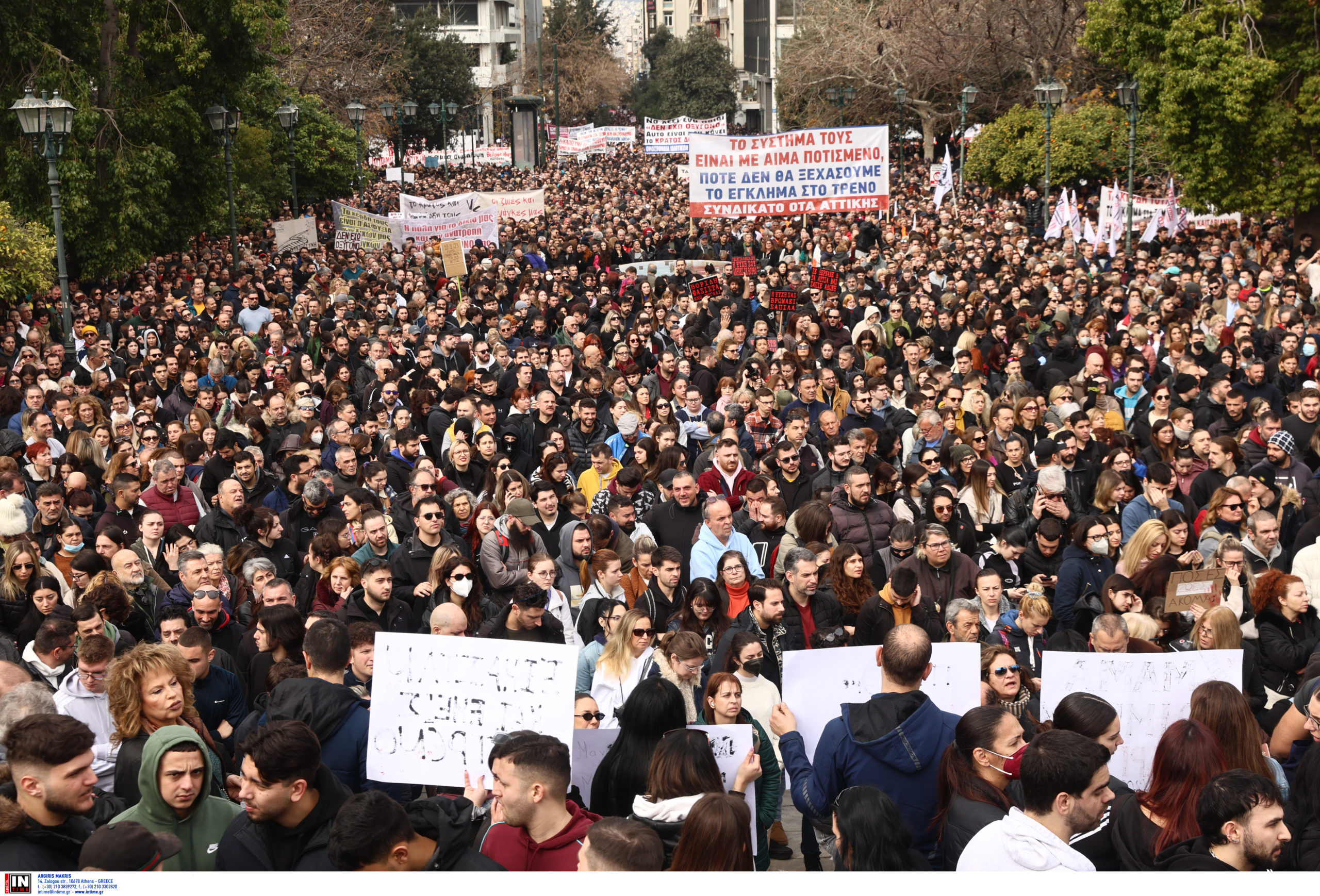 Τέμπη: «Το μήνυμα των συγκεντρώσεων ήταν “αλλάξτε τα όλα”» – Συγκλονίζει συγγενής θύματος της τραγωδίας