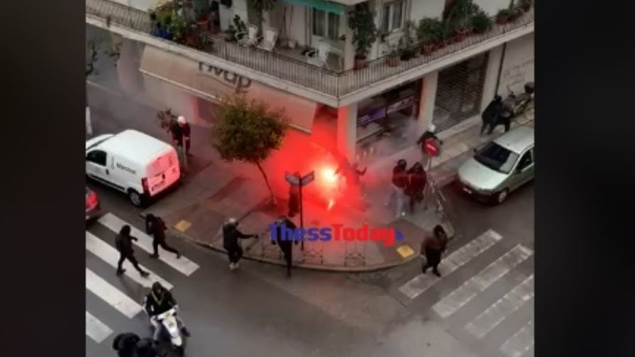 Θεσσαλονίκη: Οπαδικό επεισόδιο στους Αμπελόκηπους – ΒΙΝΤΕΟ