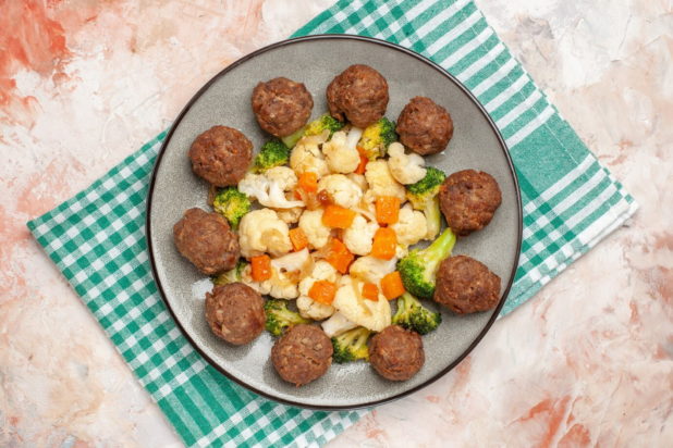 Συνταγή για κεφτεδάκια με κιμά σόγιας - Νόστιμα και υγιεινά