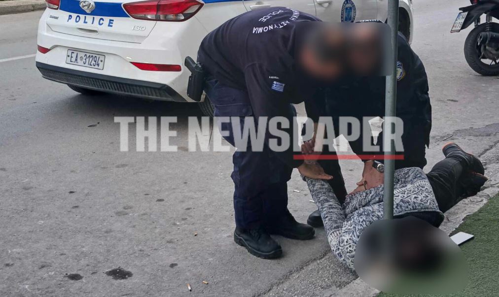 Βόλος: Μεθυσμένος άνδρας έβρισε πολίτες και τους επιτέθηκε – Συνελήφθη από αστυνομικούς 