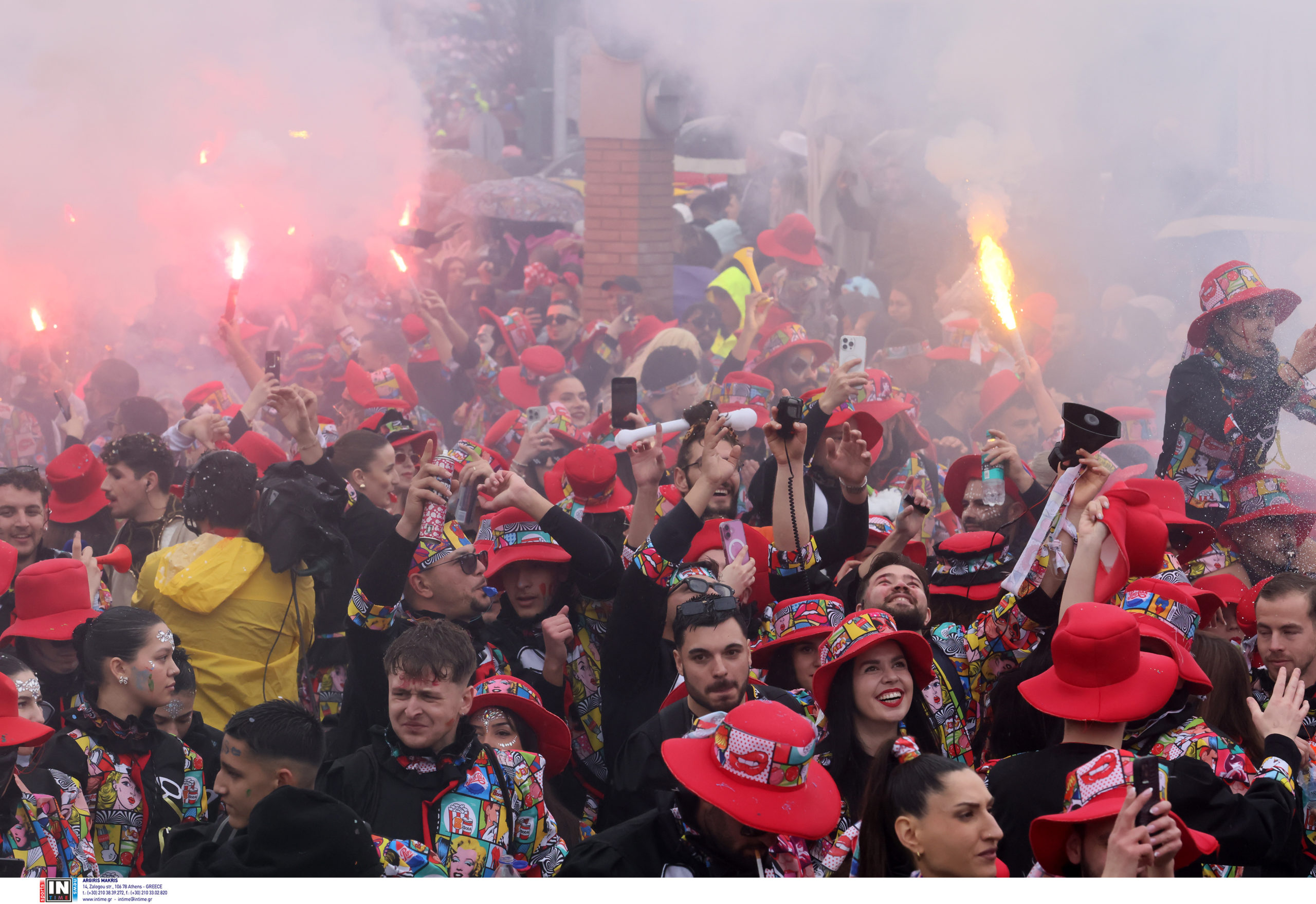 Ξάνθη: Κορυφώθηκαν οι αποκριάτικες εκδηλώσεις με την παρέλαση – Κέφι, χορός και… πρόταση γάμου – ΦΩΤΟ