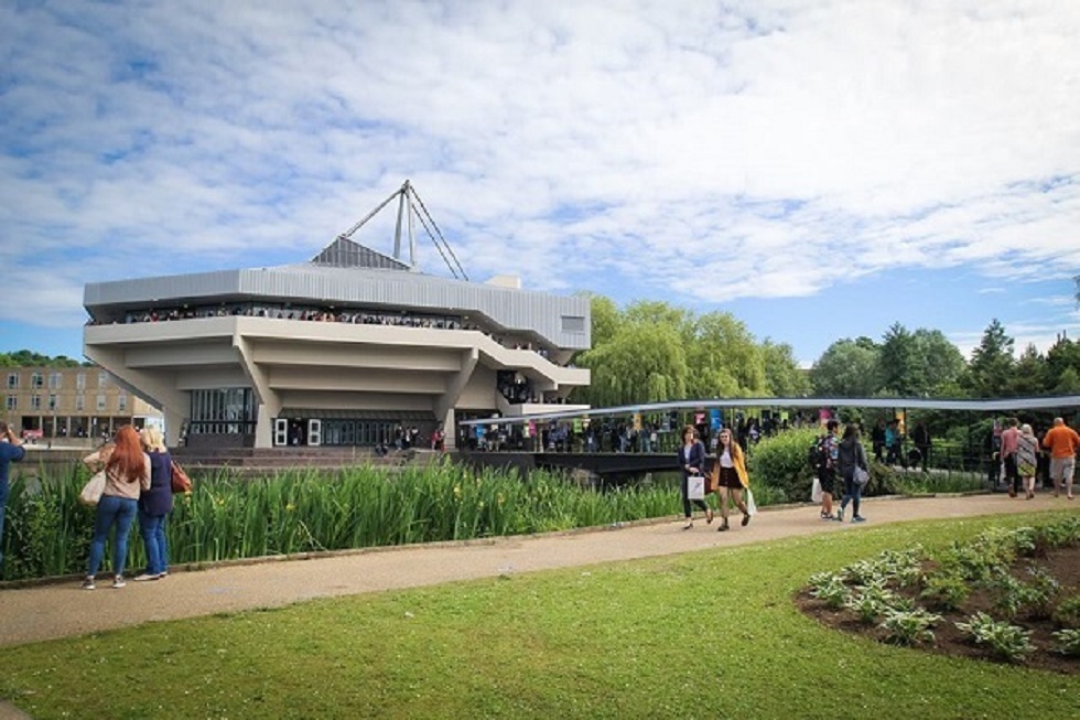 Το πανεπιστήμιο του York καταθέτει αίτηση για παραρτήματα σε Αθήνα και Θεσσαλονίκη