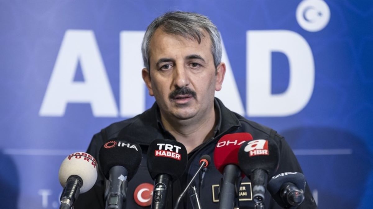 Γιουνούς Σεζέρ νομάρχης Αδριανούπολης