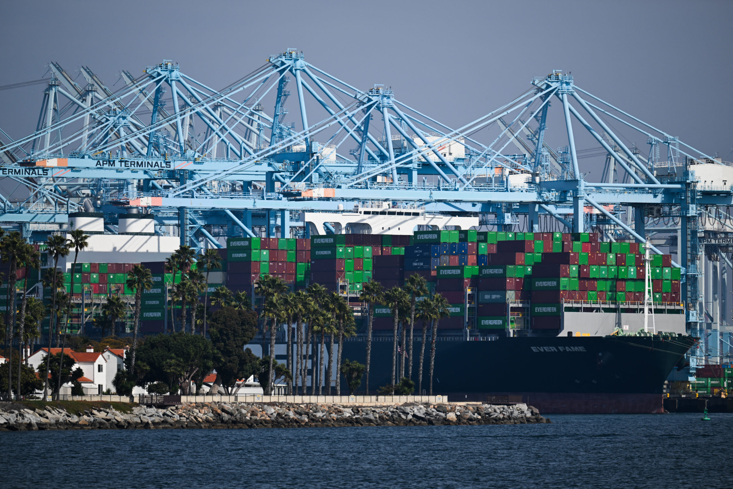 ΗΠΑ: Ανακοίνωσαν νέα κόστη για πλοία που συνδέονται με την Κίνα