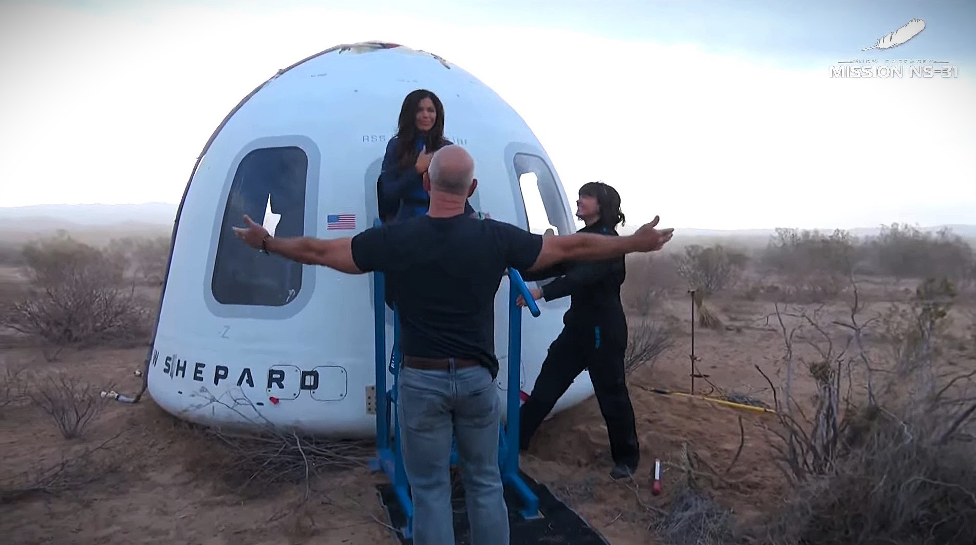 Blue Origin: Η επική γκάφα του πληρώματος και του Τζεφ Μπέζος που «πλημμύρισε» με θεωρίες συνωμοσίας τα social media – «Η αποστολή ήταν ψεύτικη»