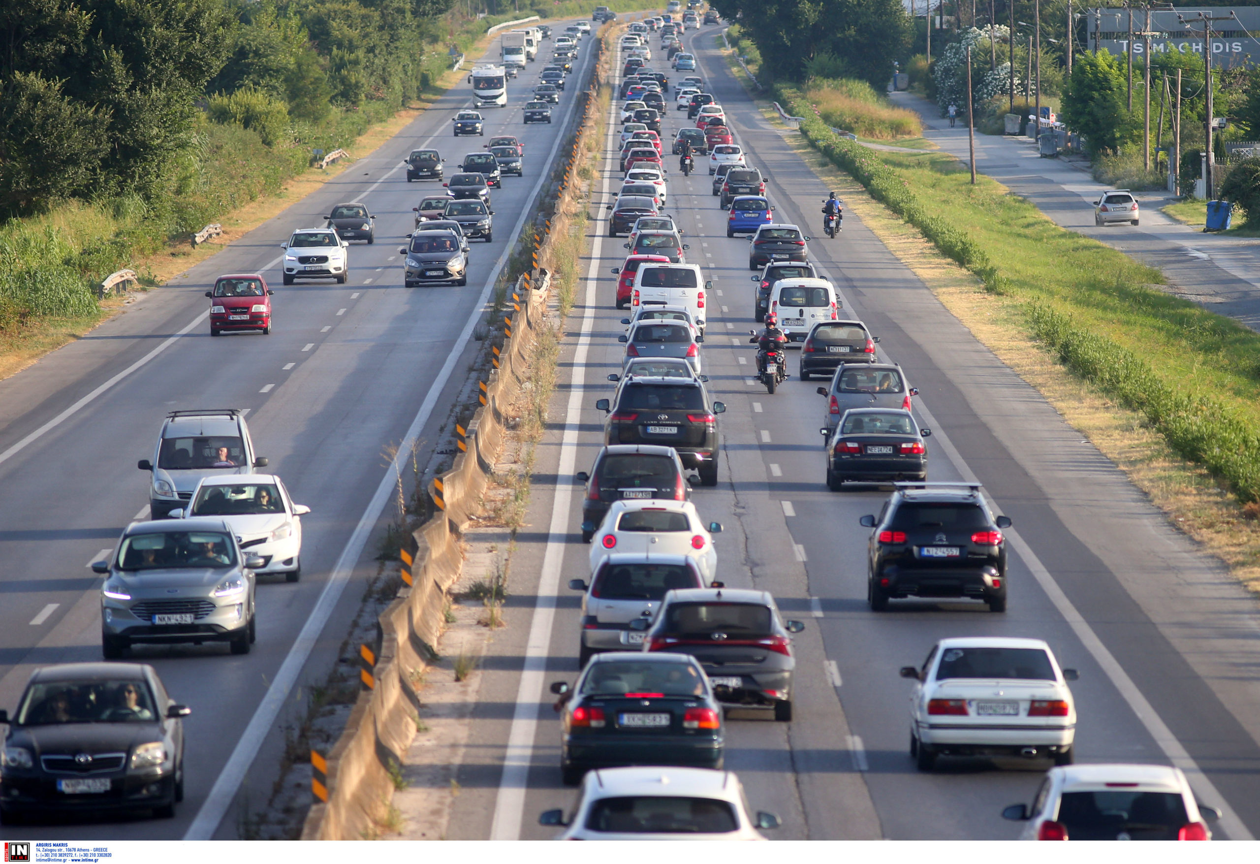Κίνηση: Ομαλά διεξάγεται έπειτα από το κύμα επιστροφής των εκδρομέων- Ελαφρά αυξημένη στην ΕΟ Αθηνών – Κορίνθου