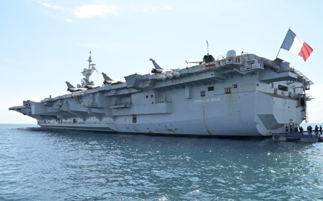 Στον Όρμο Φαλήρου το αεροπλανοφόρο «Σαρλ ντε Γκολ»