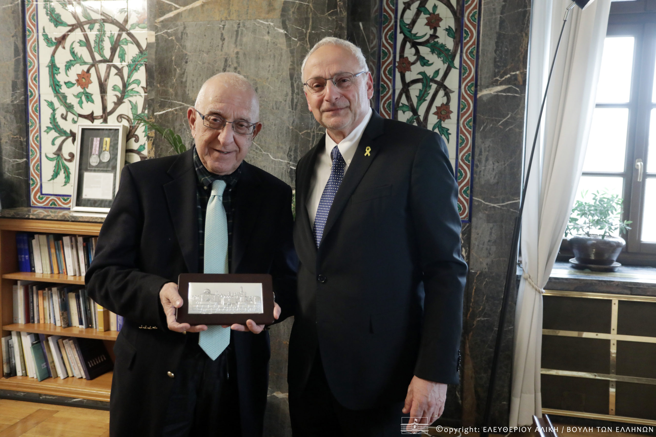 Κακλαμάνης: Συνάντηση με τον Ισραηλινό πρέσβυ – Απαραίτητο να επαναληφθούν οι διαπραγματεύσεις για εκεχειρία στη Γάζα