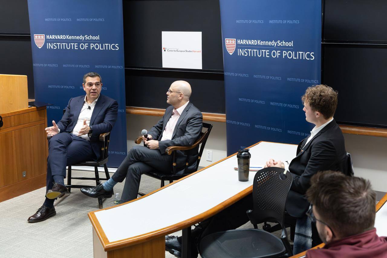 Τσίπρας στο Harvard Kennedy School: Τρεις άξονες για την επανάκαμψη των προοδευτικών δυνάμεων και την αντιμετώπιση της ακροδεξιάς σε Ευρώπη και ΗΠΑ