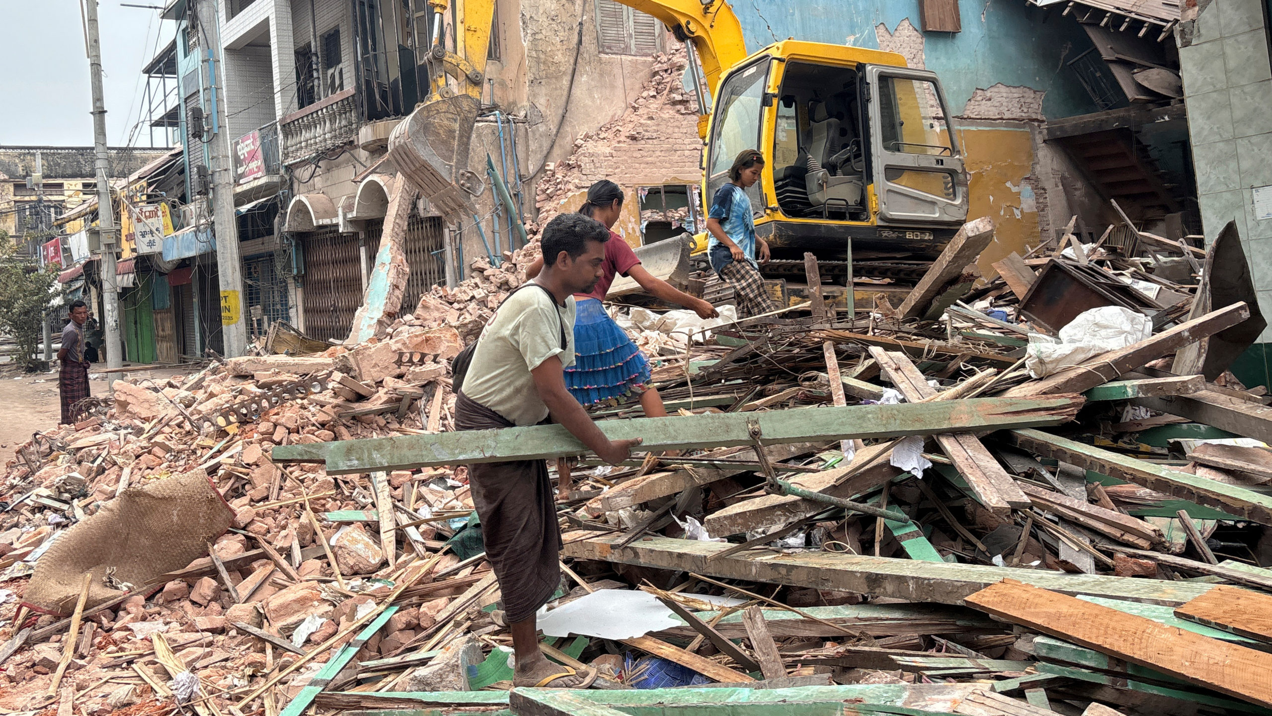 ΟΗΕ: Έκκληση για ανθρωπιστική βοήθεια ύψους 275 εκατ. δολαρίων προς τους σεισμόπληκτους στη Μιανμάρ