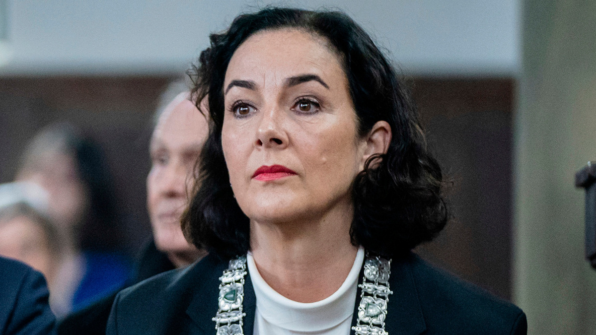 Ολλανδία: Η δήμαρχος του Άμστερνταμ ζήτησε συγγνώμη για το ρόλο της πόλης στο Ολοκαύτωμα