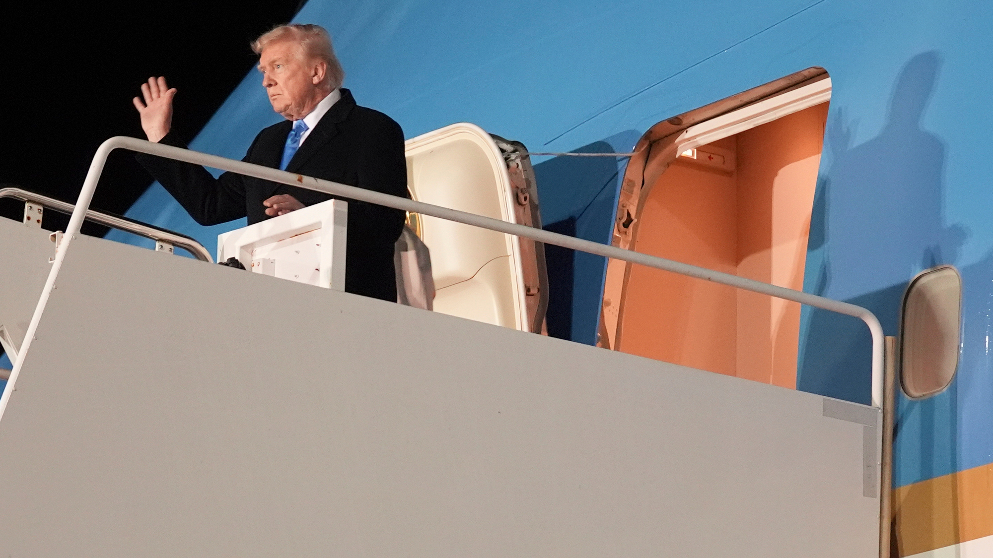 Ντόναλντ Τραμπ: Έφτασε στη Ρώμη για να παραστεί στην κηδεία του πάπα Φραγκίσκου