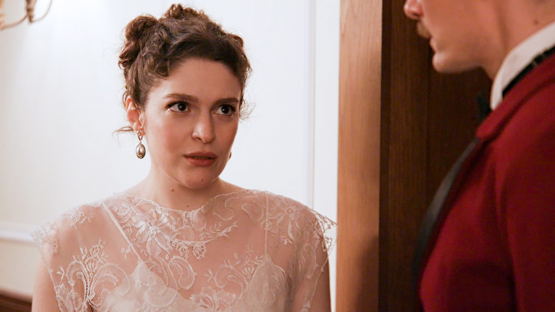 Grand Hotel: Η Αλίκη μαθαίνει από την Ελένη όλη την αλήθεια