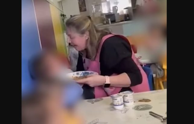 ΓΥΝΑΙΚΑ ΙΣΠΑΝΙΑ