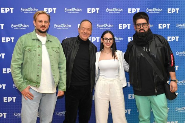 ΚΛΑΥΔΙΑ ΓΙΟΥΡΟΒΙΖΙΟΝ