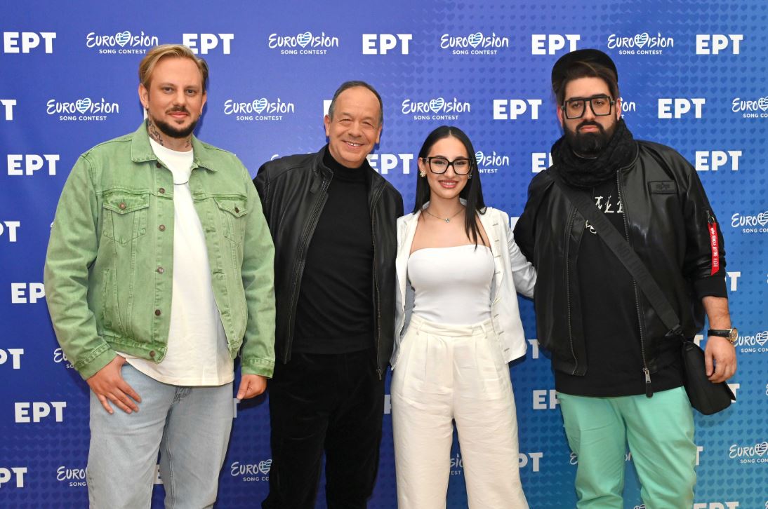 ΚΛΑΥΔΙΑ ΓΙΟΥΡΟΒΙΖΙΟΝ