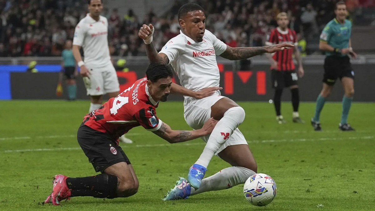 Serie A: Ο Γιόβιτς «έσωσε την παρτίδα» για τη Μίλαν – Ήρθε ισόπαλη με την Φιορεντίνα, 2-2